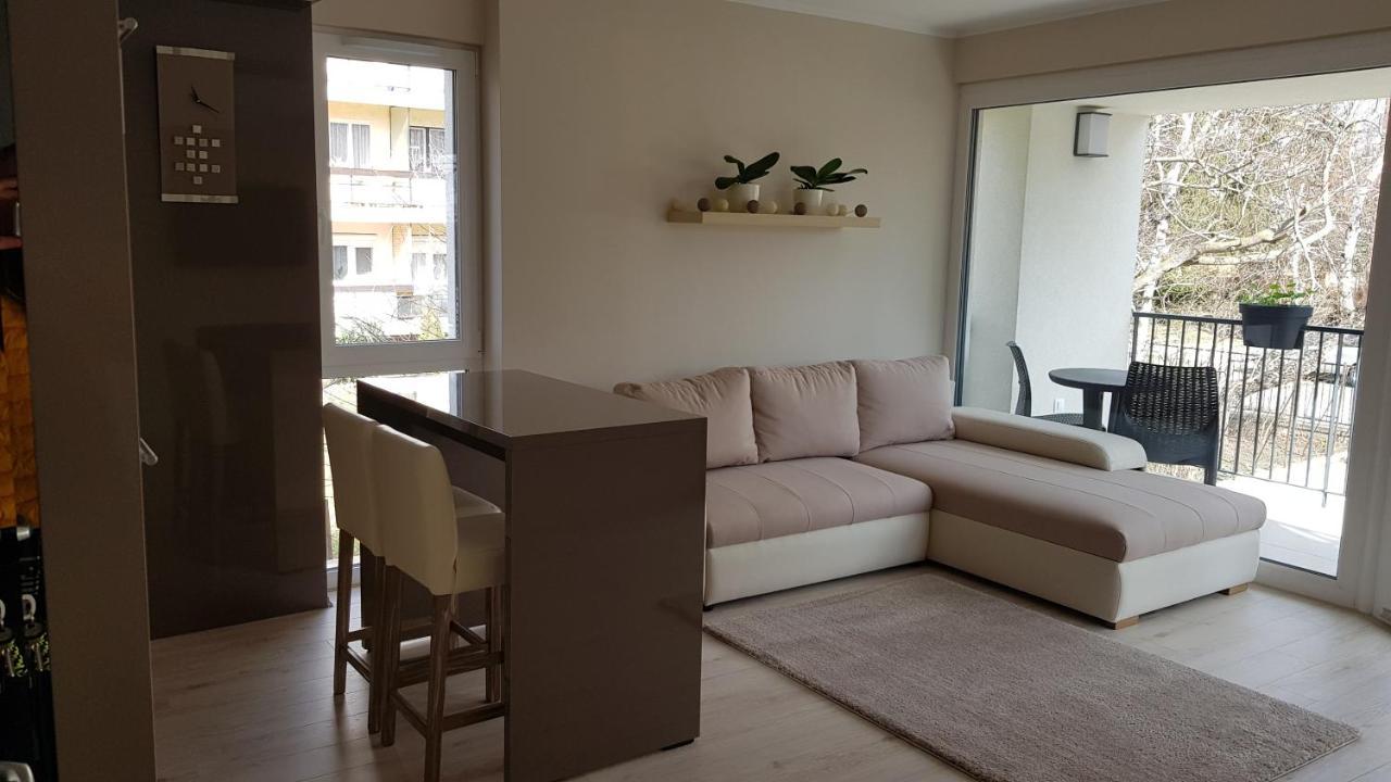 Kriszta Residence Balatonalmádi Exterior foto